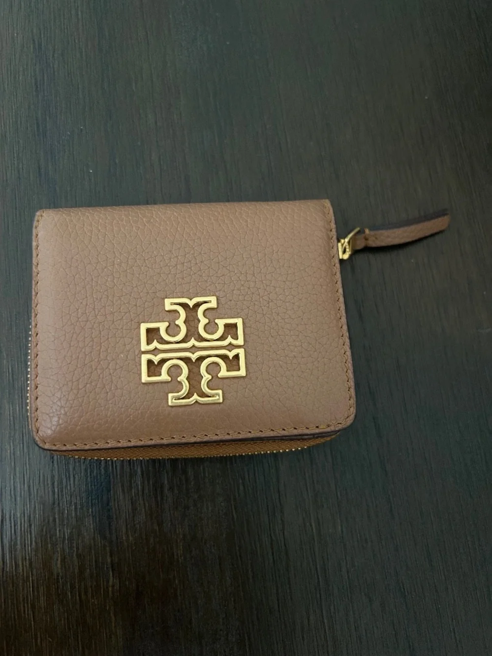 Tory Burch Logo Wallet - Picture 1 of 7